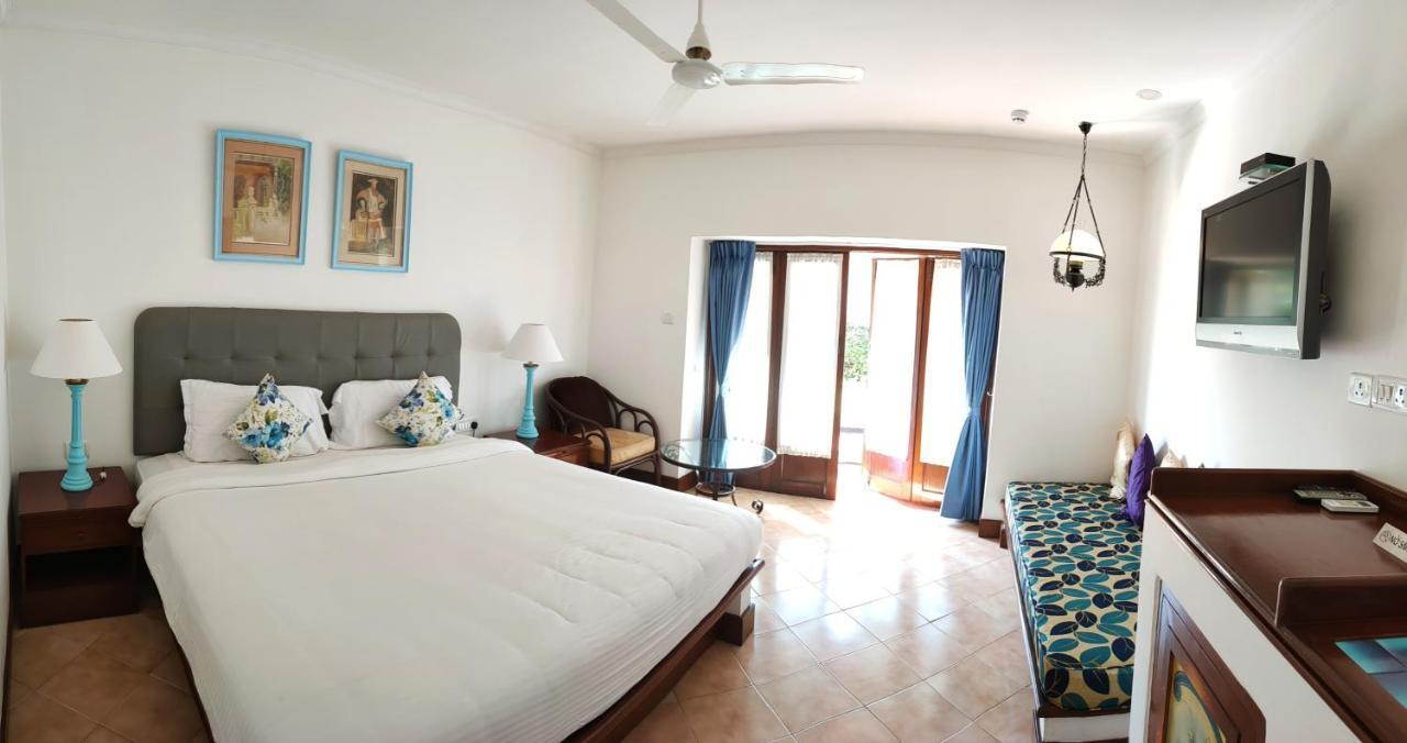 Coconut Grove Hotel 3*