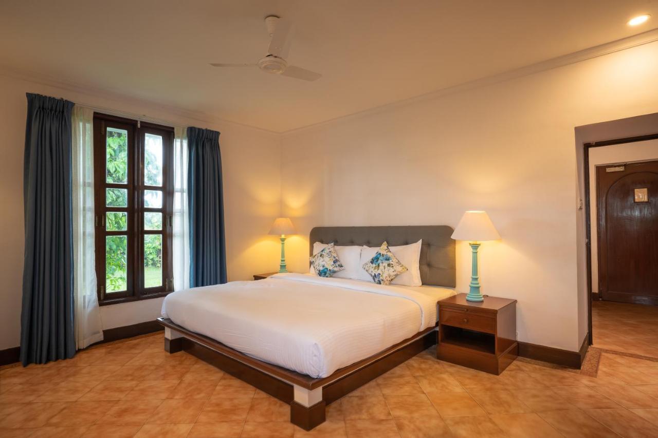Coconut Grove 3*